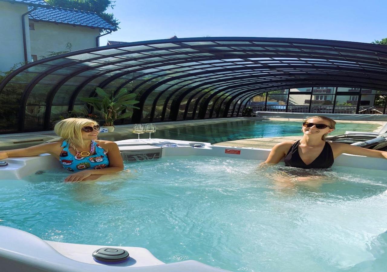 Port 21 Pura Pool & Design Hotel - Adults Only Krynica Morska Eksteriør bilde